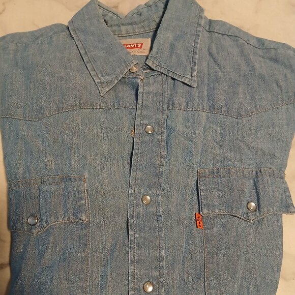 Vintage Levis Denim Chambray Shirt - Picture 7 of 7